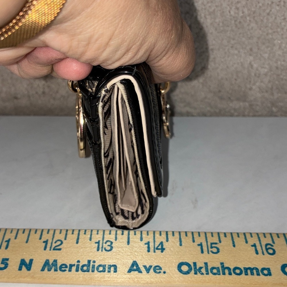 Juicy Couture Black Trifold Wallet - OS - Patent Monogram Heart Charm Y2K Glam - Picture 6 of 13